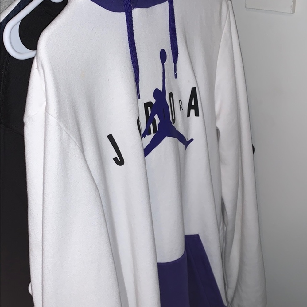 Jordan hoodie (purple/white)